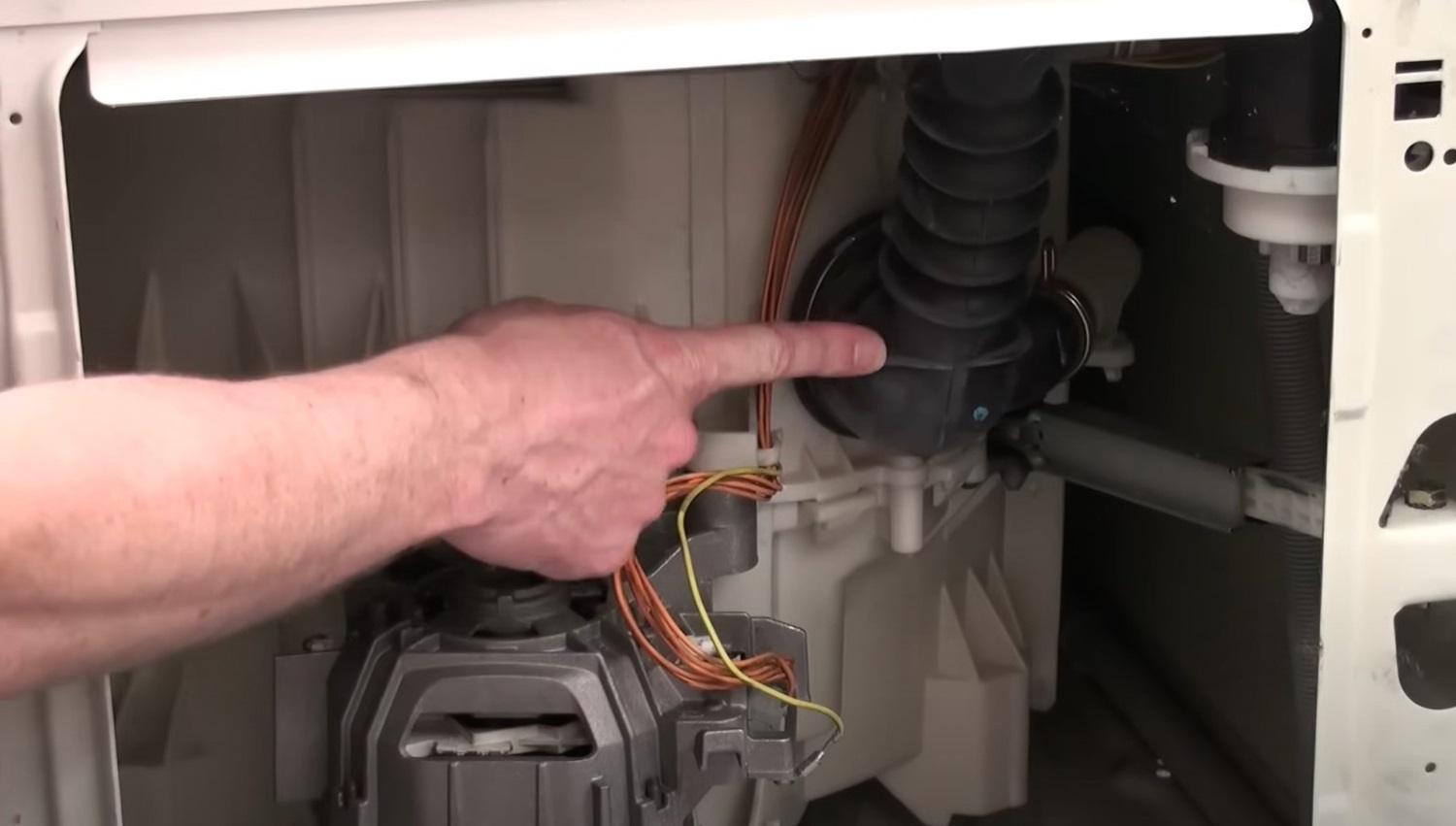 Washing Machine Won't Drain Sump Hose